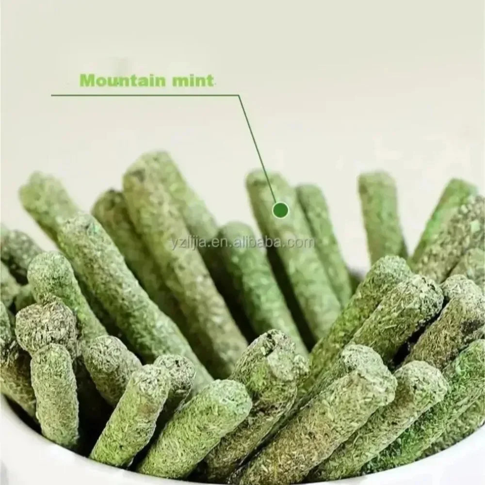 6 Natural Cat Sticks – Mint, Silver Vine & Excitement Sticks for Scratching, Biting & Teeth Cleaning
