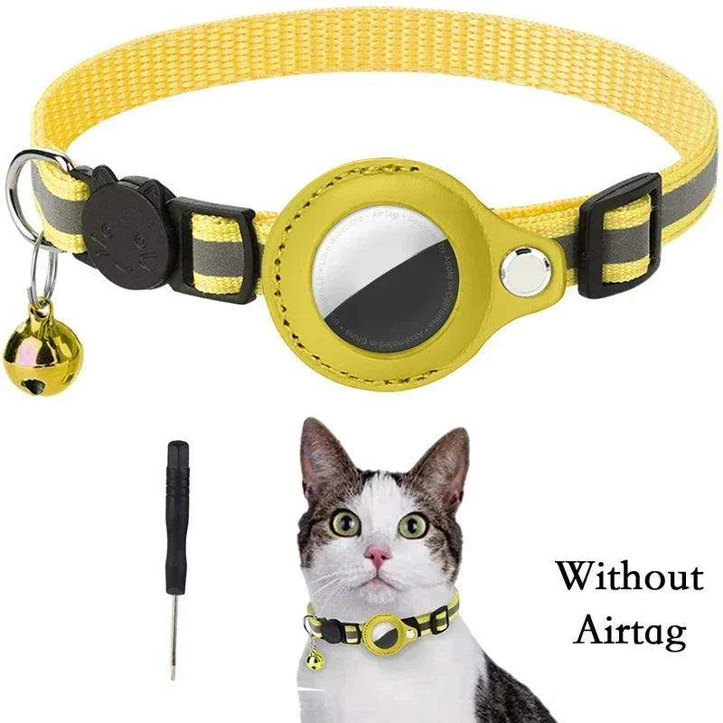 Anti-Lost Cat Collar with AirTag GPS Tracker Case – Reflective, Bell-Equipped Protective Necklace