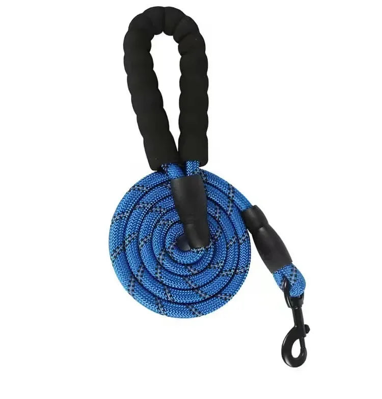 Heavy-Duty Reflective Dog Leash – Strong & Secure for Small, Medium, and Large Dogs